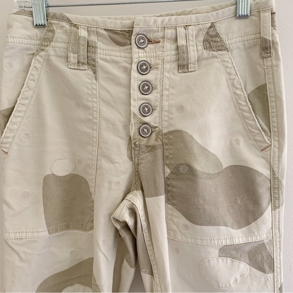 Anthropologie Wanderer Camo Print Utility Pants 25 Camouflage - Picture 3 of 12